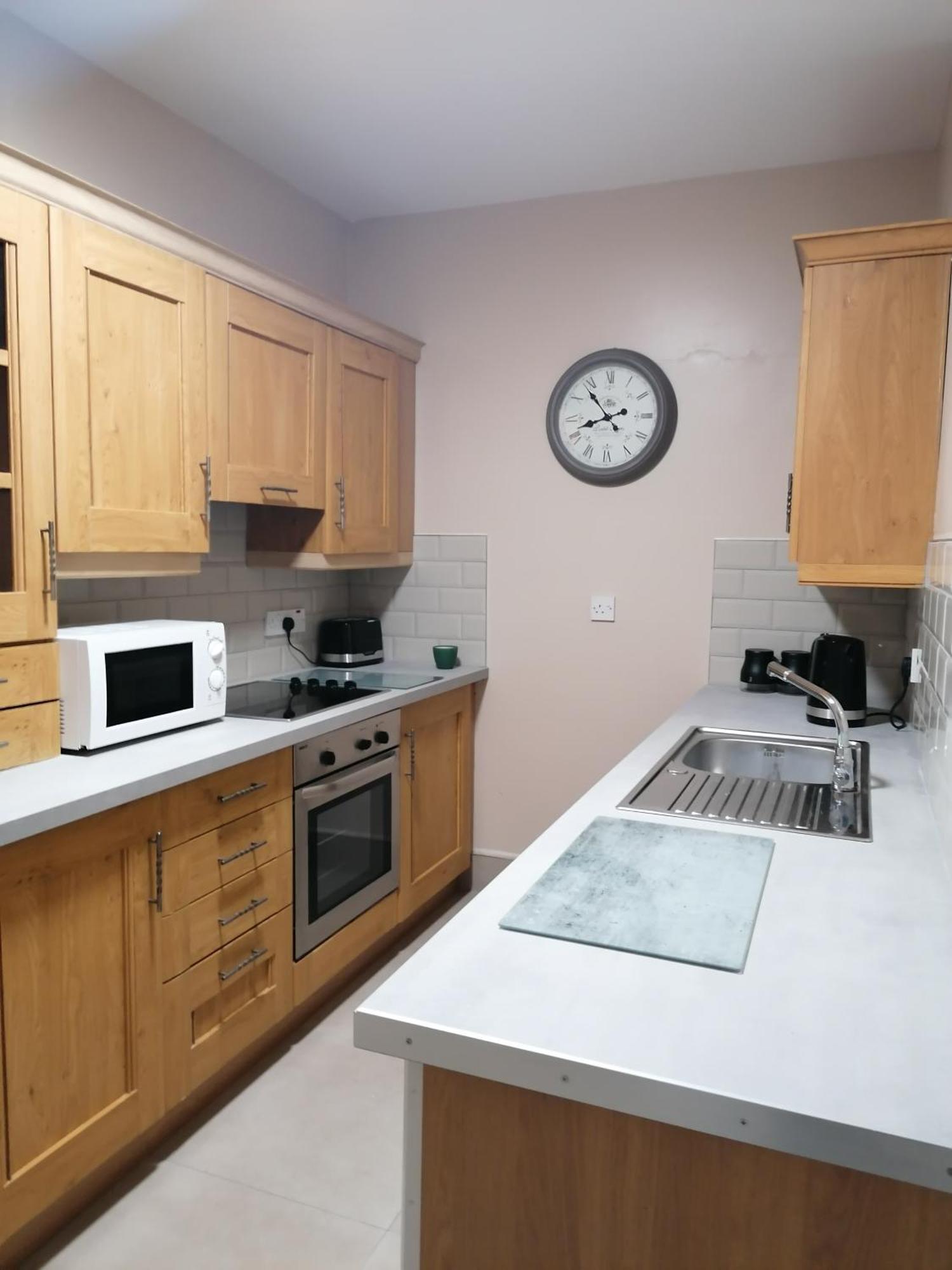 The Beeches Apartment Newry Bagian luar foto