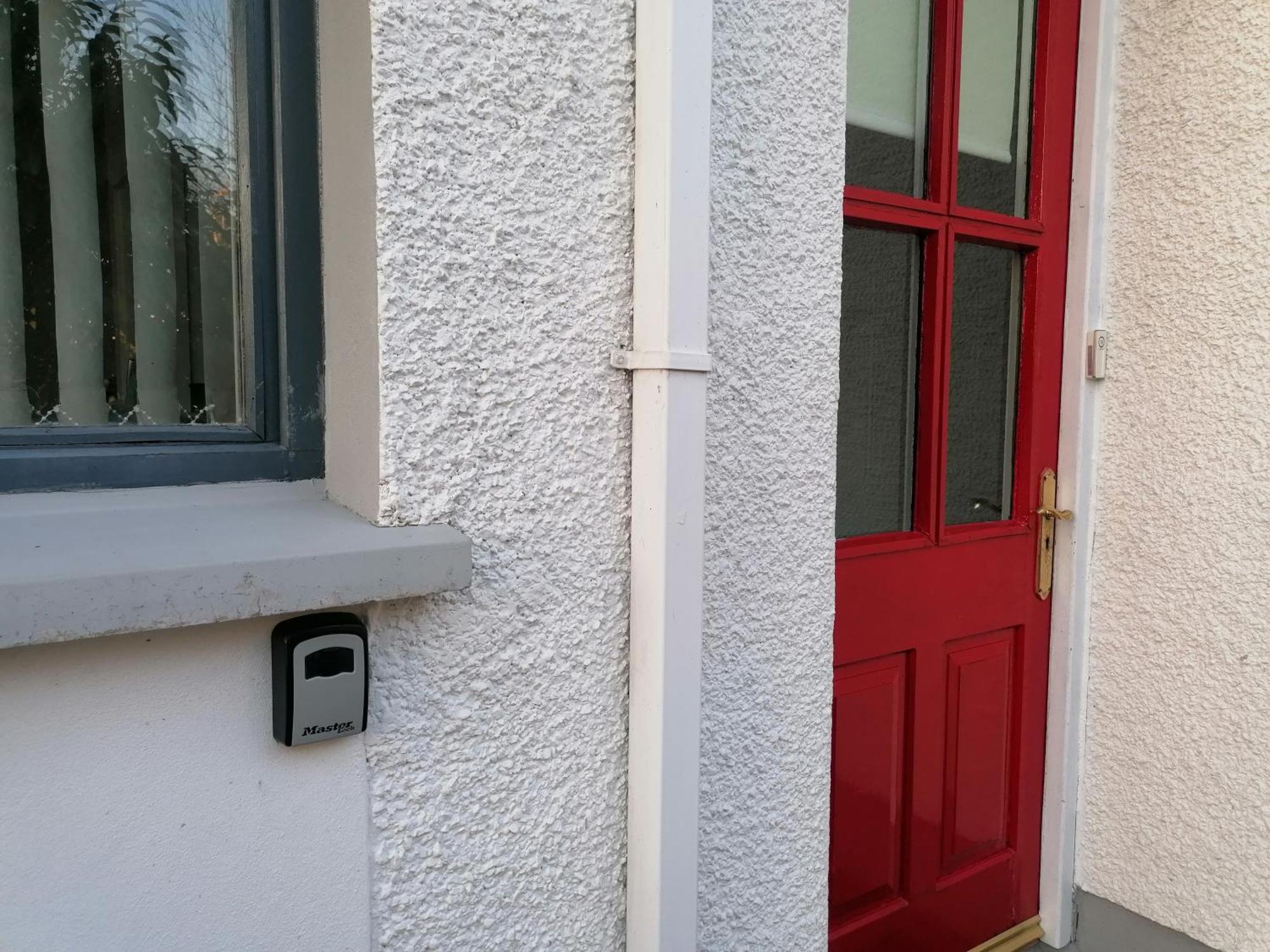 The Beeches Apartment Newry Bagian luar foto